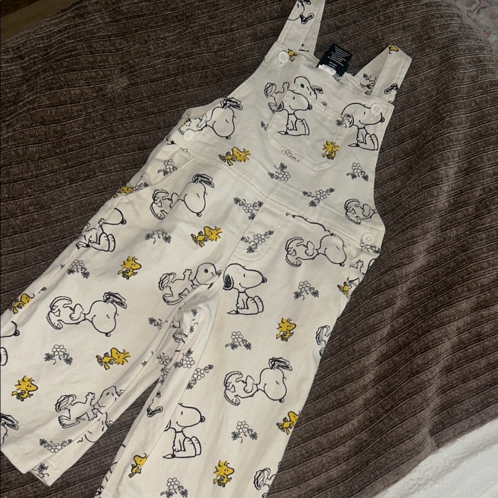 Peanuts Cream Overalls with Snoopy and Woodstock